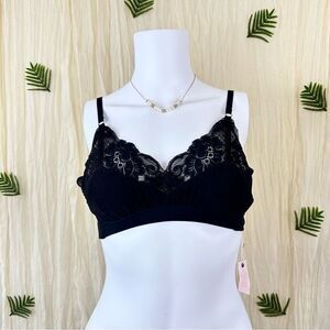 Free People We Are HAH Noir Lounge Lace Bralette Size Small New With‎ Tags
